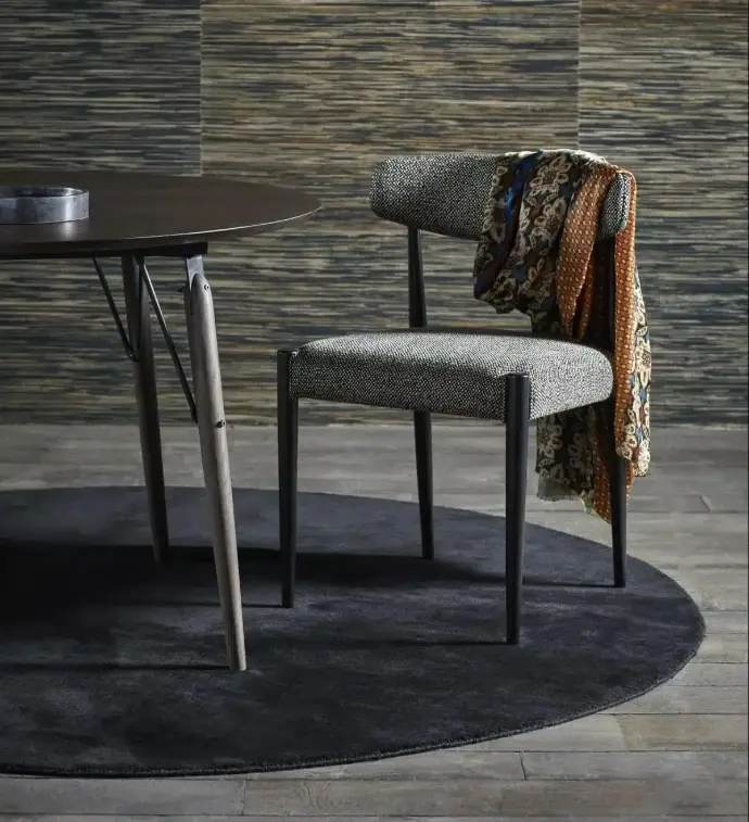 Chaises Maries'Corner